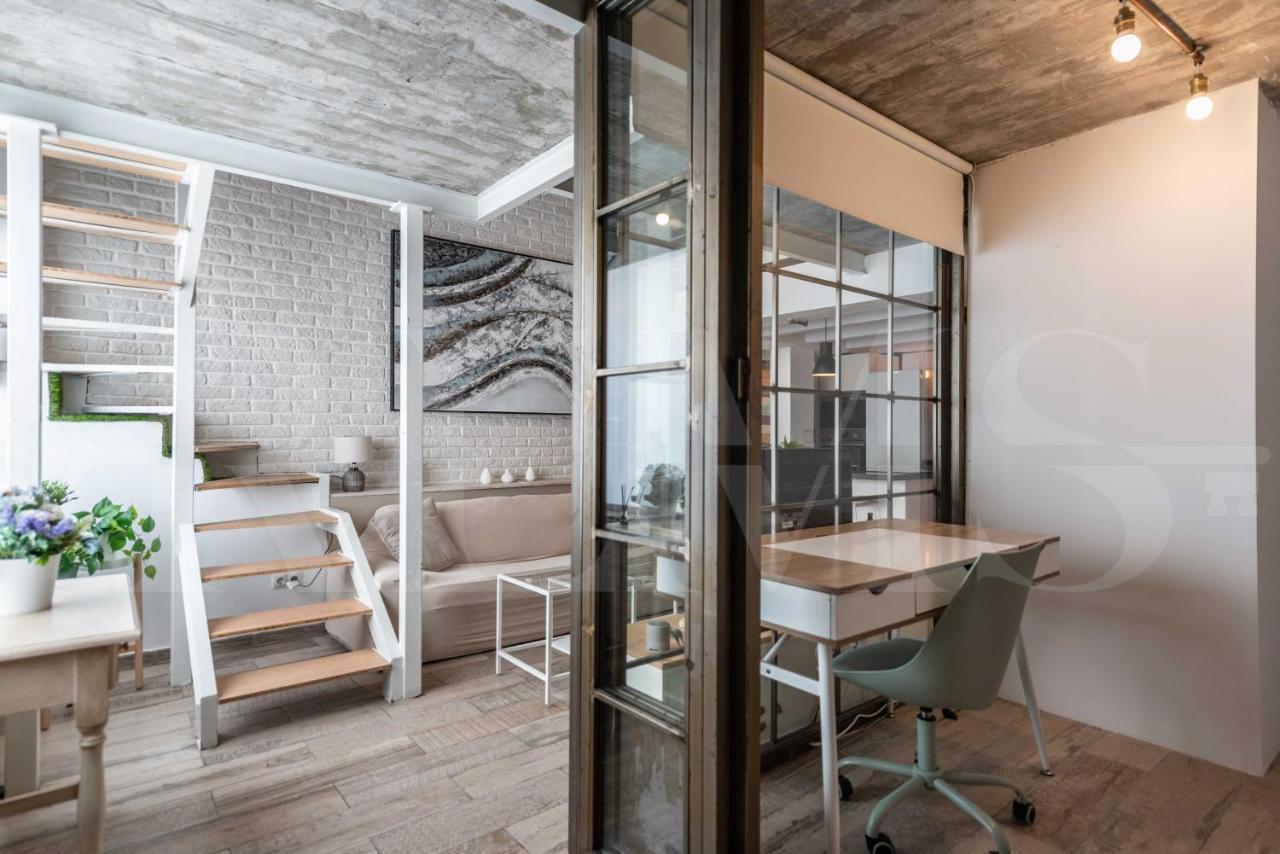 Bright Duplex Loft Next To The City Center By Rems Малага Экстерьер фото